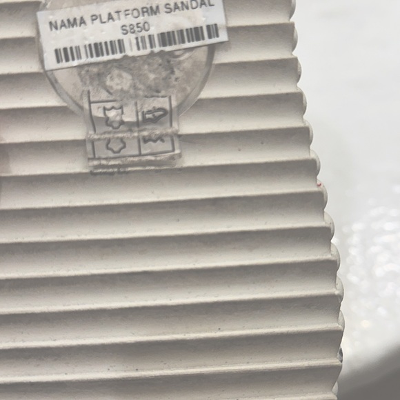 CHLOE Platform Sandals (Private TRADE W/Maria) - Picture 4 of 5